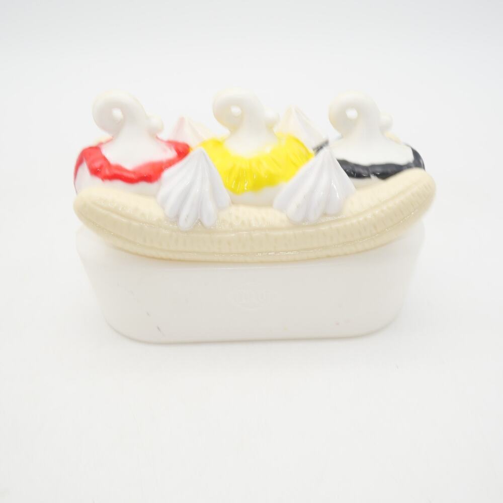 Vintage Dairy Queen Play Food Banana Split Dilly Bar Ice Cream Sandwich Cups - Picture 7 of 9